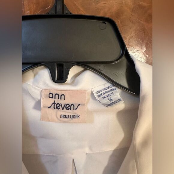 Ann Steven’s vintage 80s blouse - Picture 2 of 5